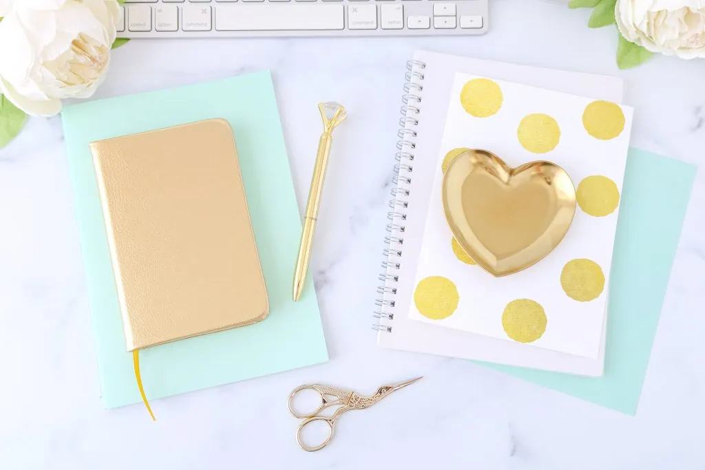 Gold and mint office supplies
